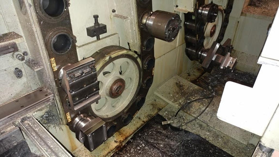 Mitsui Seiki HU 40 T AWC Milling Machine