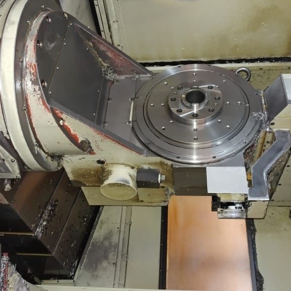 Mitsui Seiki HU 40 T AWC Milling Machine