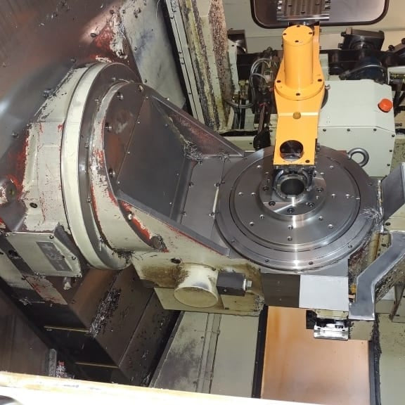 Mitsui Seiki HU 40 T AWC Milling Machine