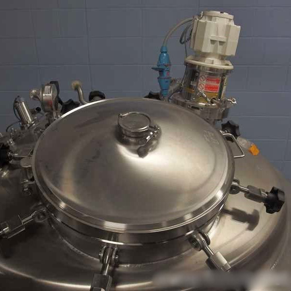 Binder 1200 L Vertical Reactor