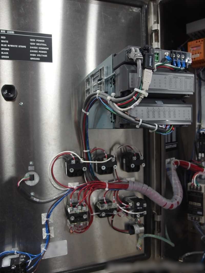 Binder 1200 L Vertical Reactor