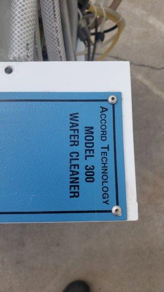 Accord Technology 300 Wafer Cleaner