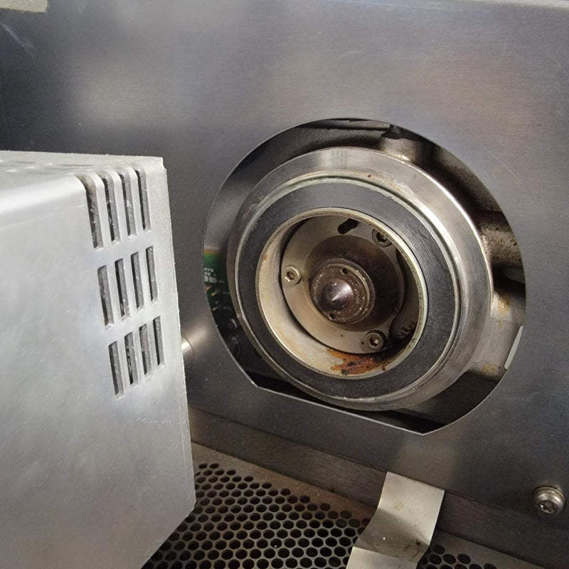 Agilent / Varian 7700 ICP-MS (Inductively Coupled Plasma - Mass Spectrometer)