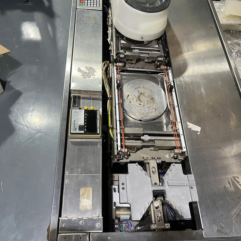 SVG 8136 Wafer Track