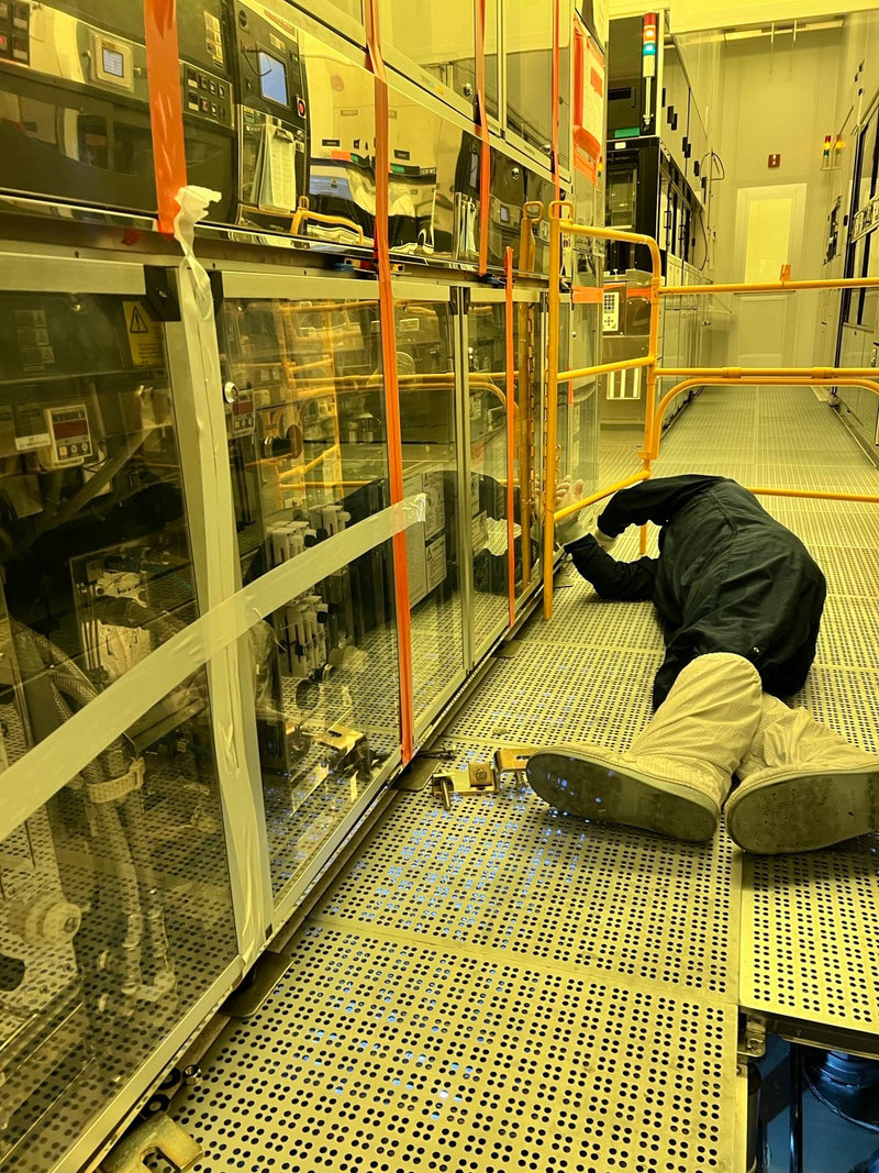 SCREEN / DNS SK 200 W-AVPE Coater / Developer