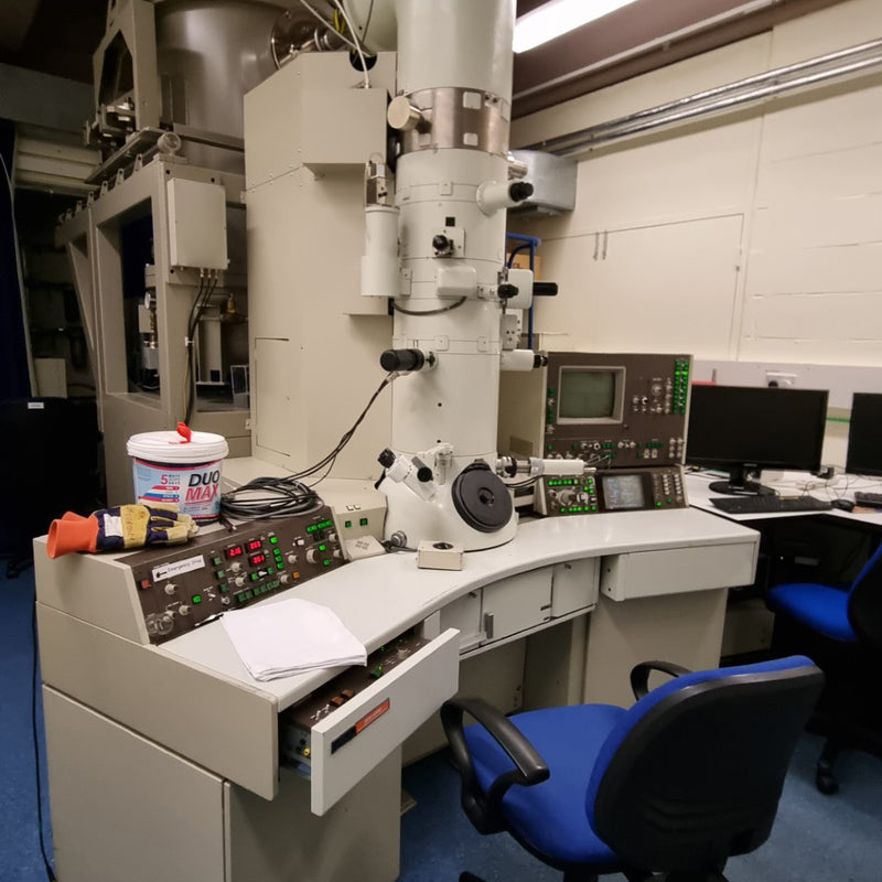 Jeol JEM 3000 F Field Emission Electron Microscope