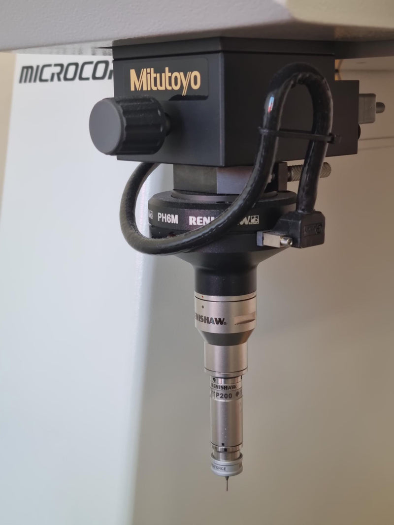 Mitutoyo Crysta Apex S 544 Measuring Table