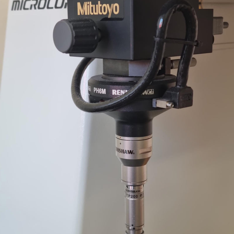 Mitutoyo Crysta Apex S 544 Measuring Table