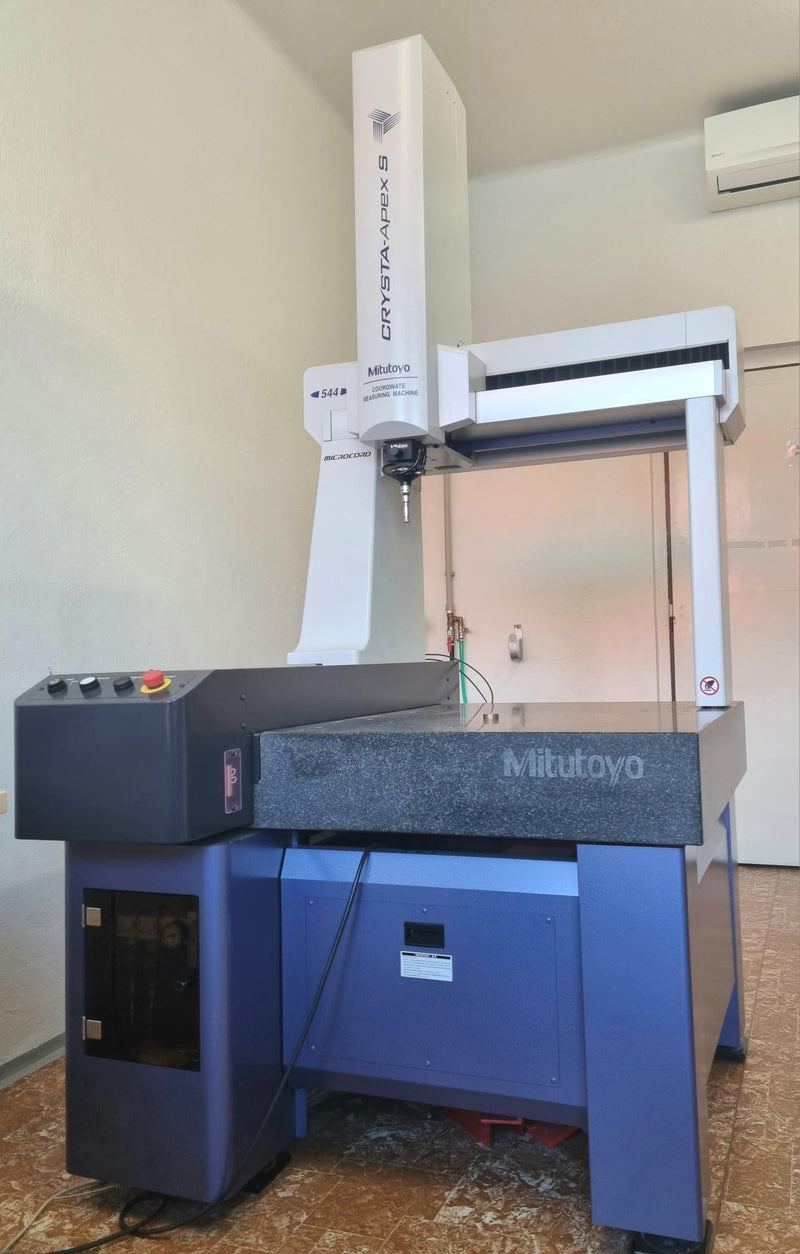 Mitutoyo Crysta Apex S 544 Measuring Table