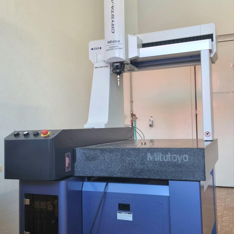 Mitutoyo Crysta Apex S 544 Measuring Table