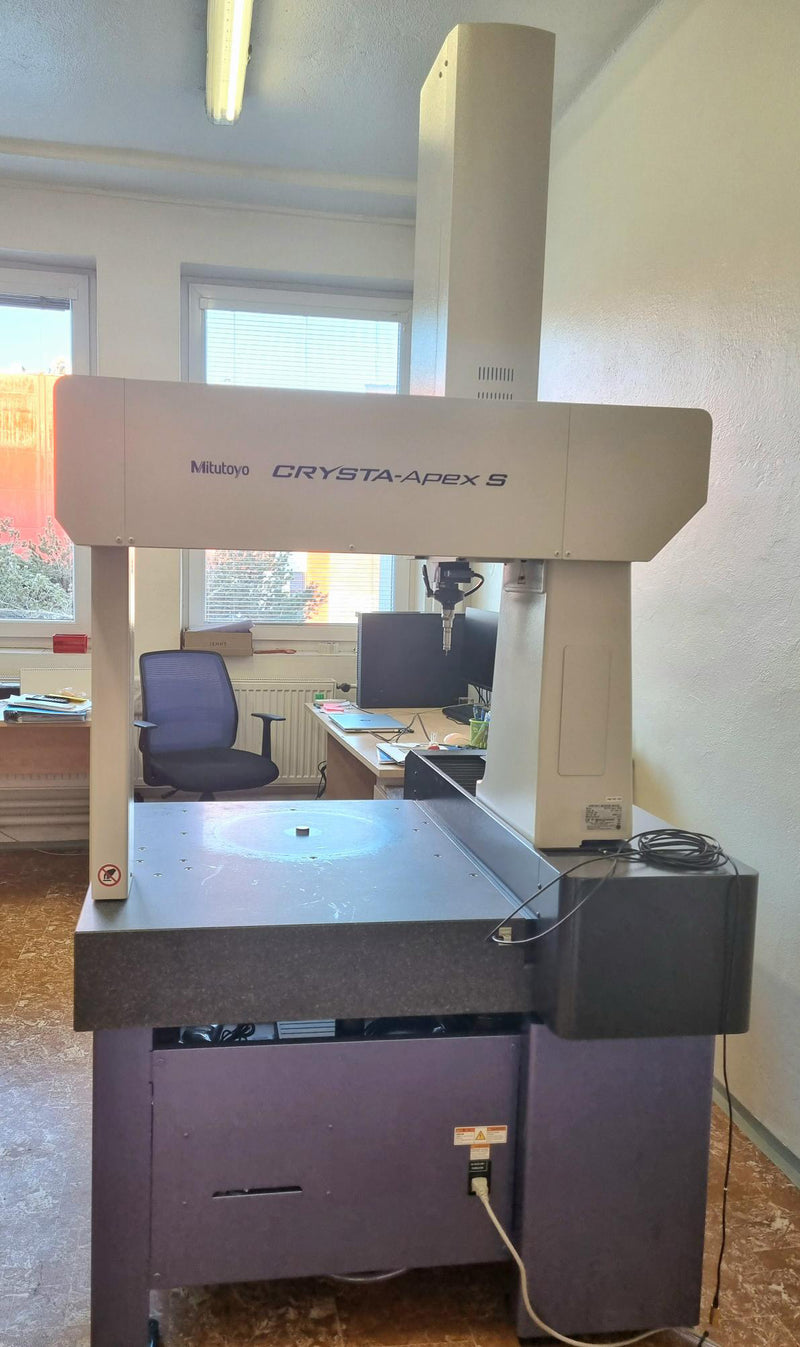 Mitutoyo Crysta Apex S 544 Measuring Table