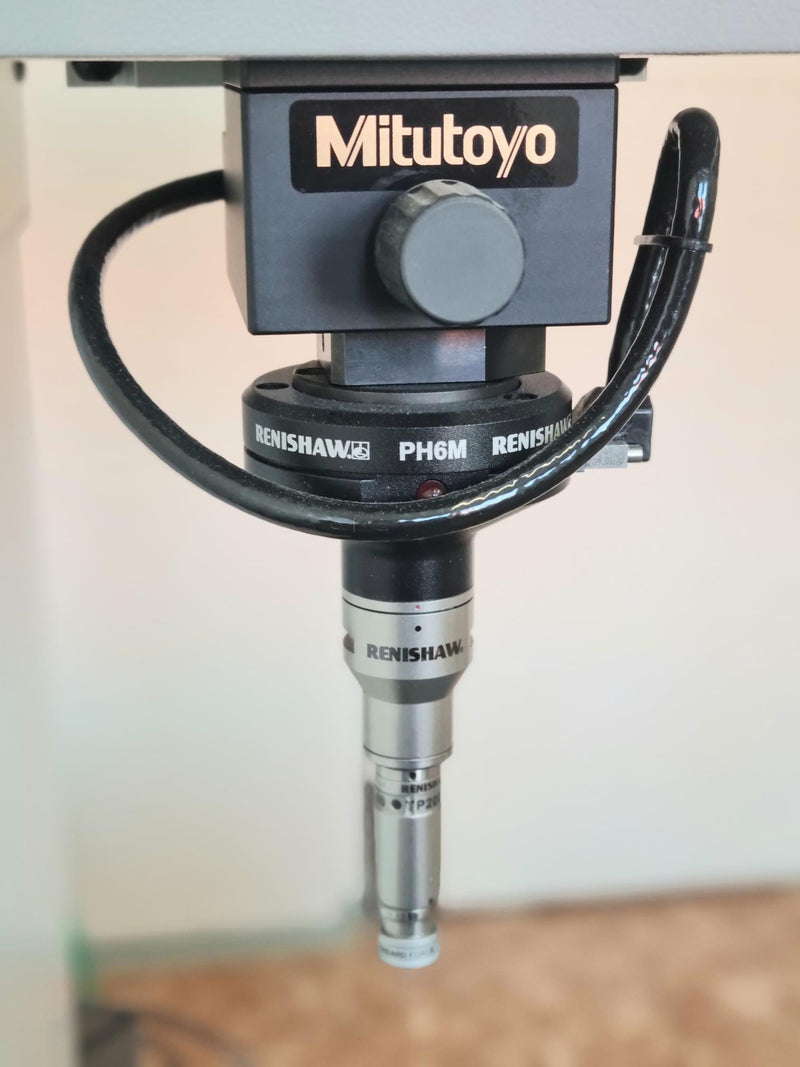 Mitutoyo Crysta Apex S 544 Measuring Table