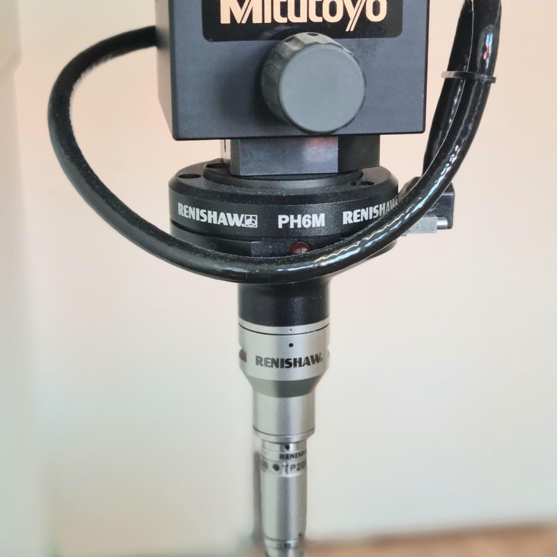 Mitutoyo Crysta Apex S 544 Measuring Table