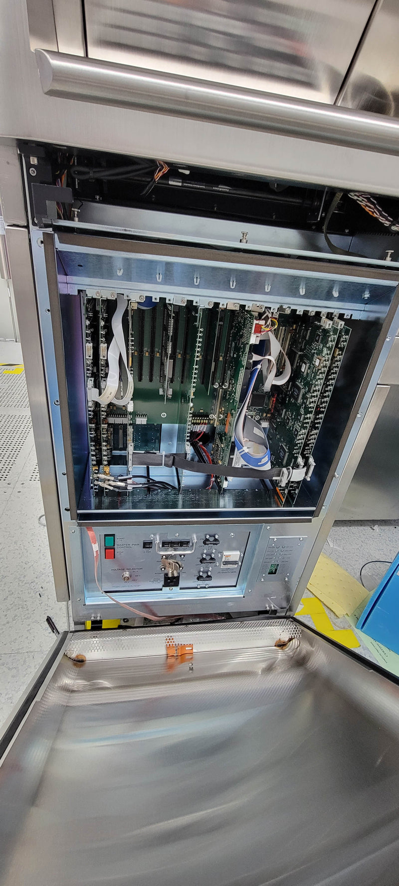 KLA Surfscan SP 1 TBI Particle Defect System