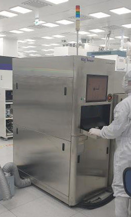 KLA Surfscan SP 1 DLS BSIM Particle Defect System