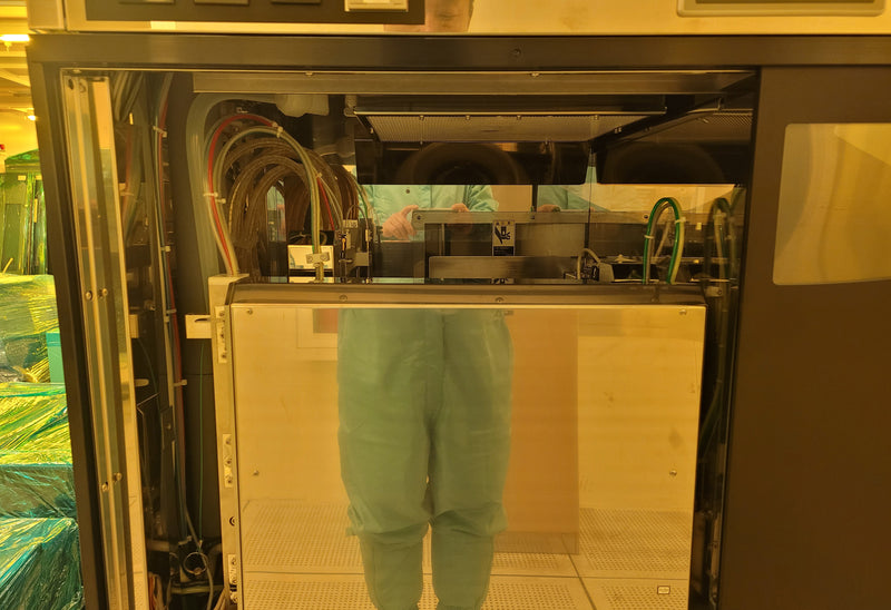 Tel Act 8 Coater / Developer