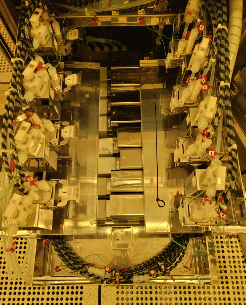 Tel Act 8 Coater / Developer