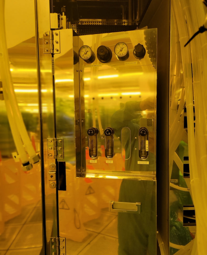 Tel Act 8 Coater / Developer