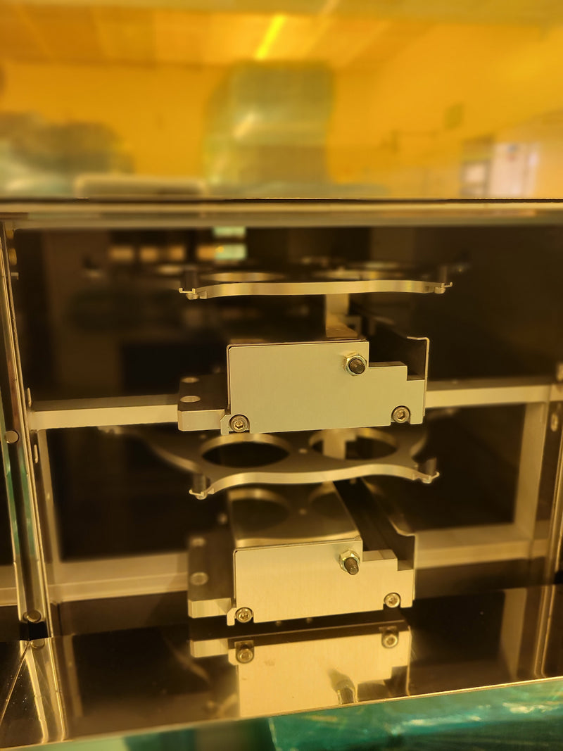 Tel Act 8 Coater / Developer