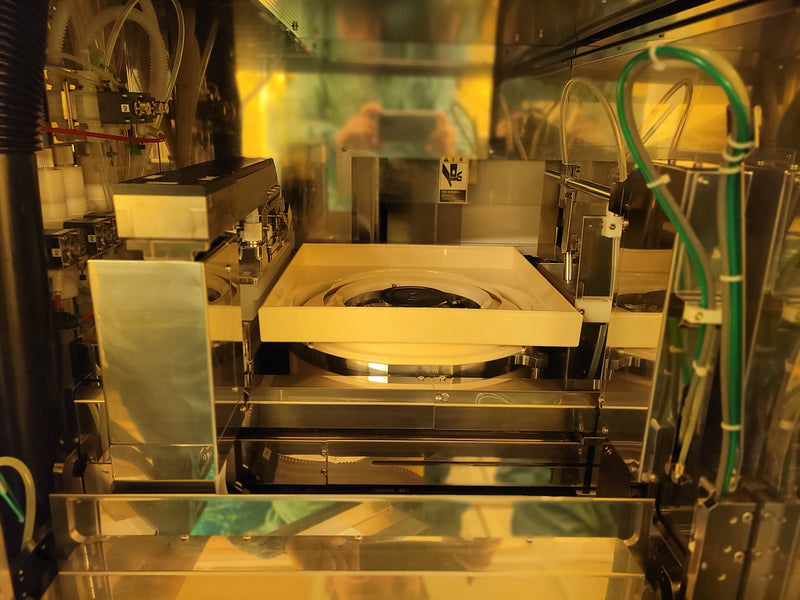 Tel Act 8 Coater / Developer