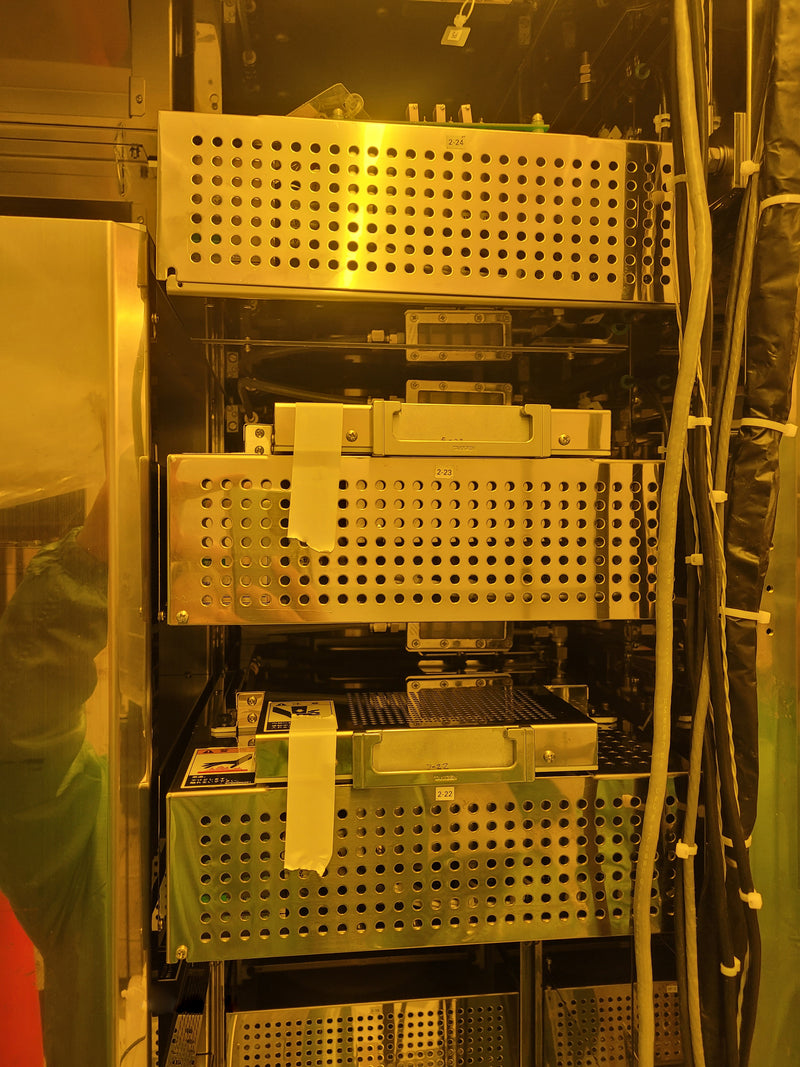 Tel Act 8 Coater / Developer