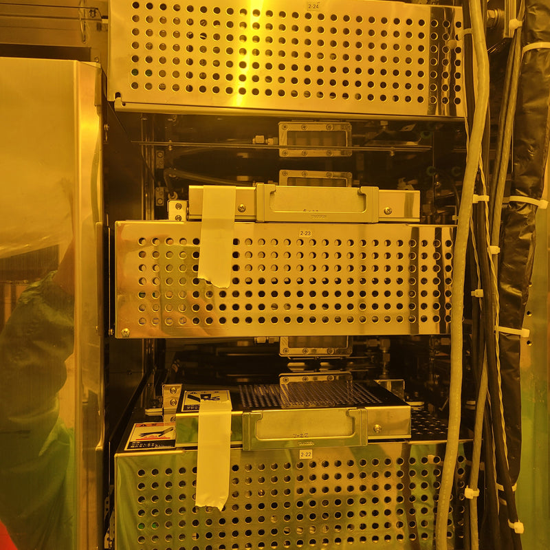 Tel Act 8 Coater / Developer