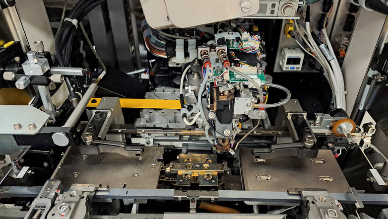 K&S IConn LA Wire Bonder