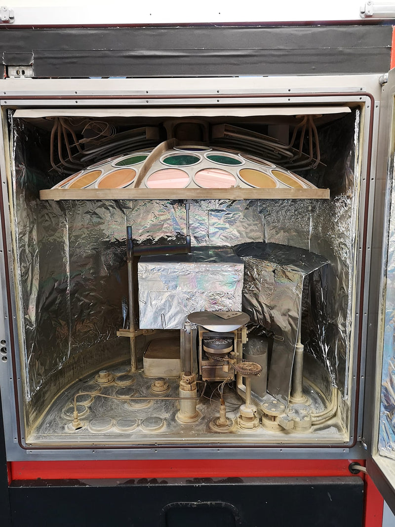 Leybold A 700 Q Evaporator