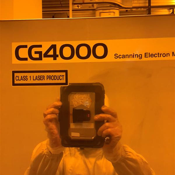 Hitachi CG 4000 CD-SEM (Critical Dimension Scanning Electron Microscope)