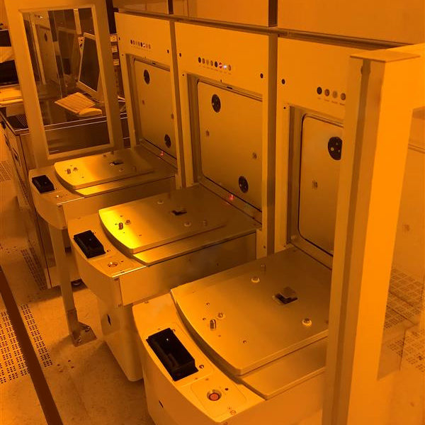 Hitachi CG 4000 CD-SEM (Critical Dimension Scanning Electron Microscope)