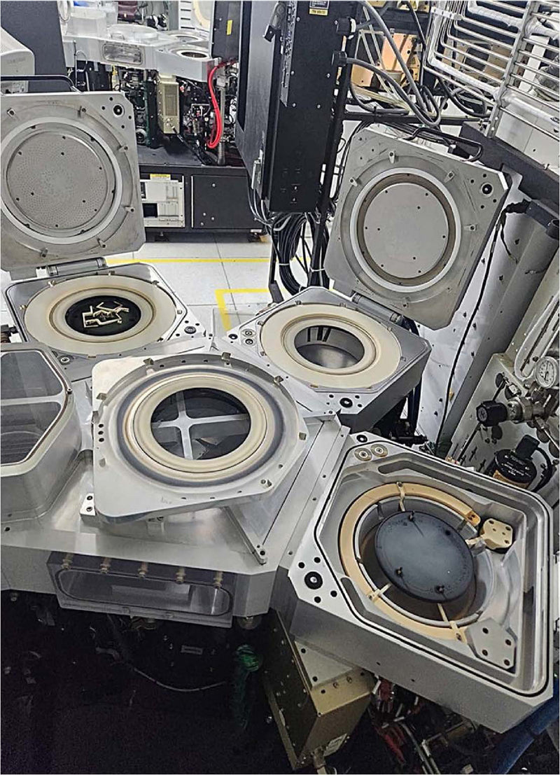 Applied Materials P 5000 PECVD (Plasma-Enhanced Chemical Vapor Deposition)