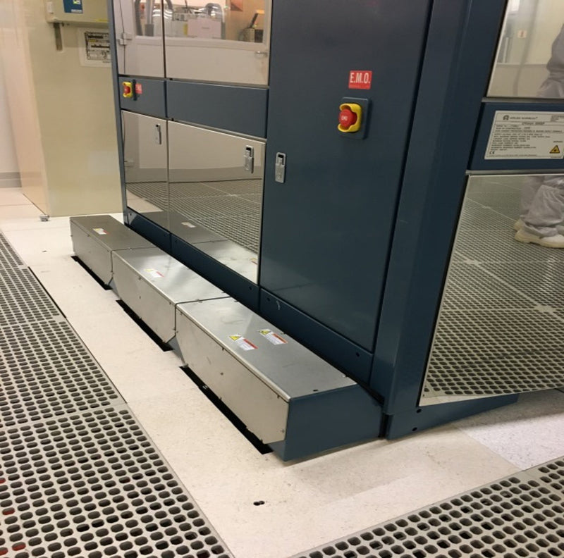 Applied Materials UVision 600 SP Inspection System