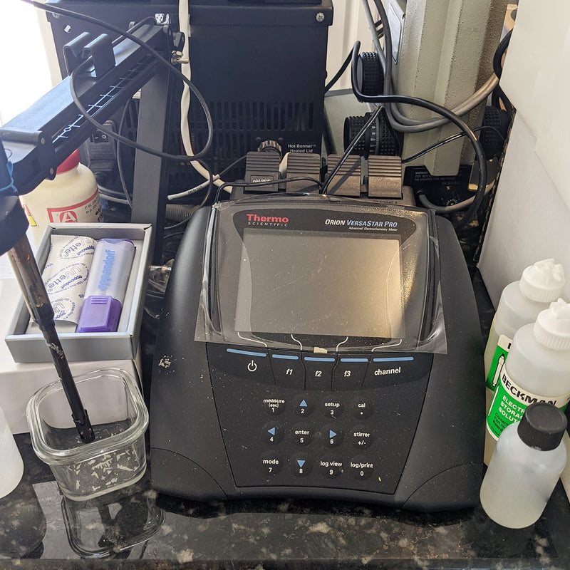 Thermo Scientific Orion VersaStar Pro pH Meter