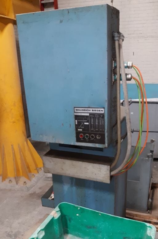 Ingersoll Rand VH Vertical NC Mill