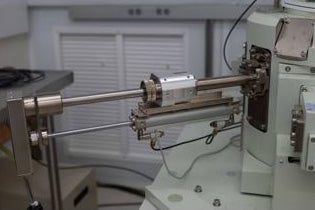 Jeol JSM 7600 F FE-SEM (Field Emission Scanning Electron Microscope)