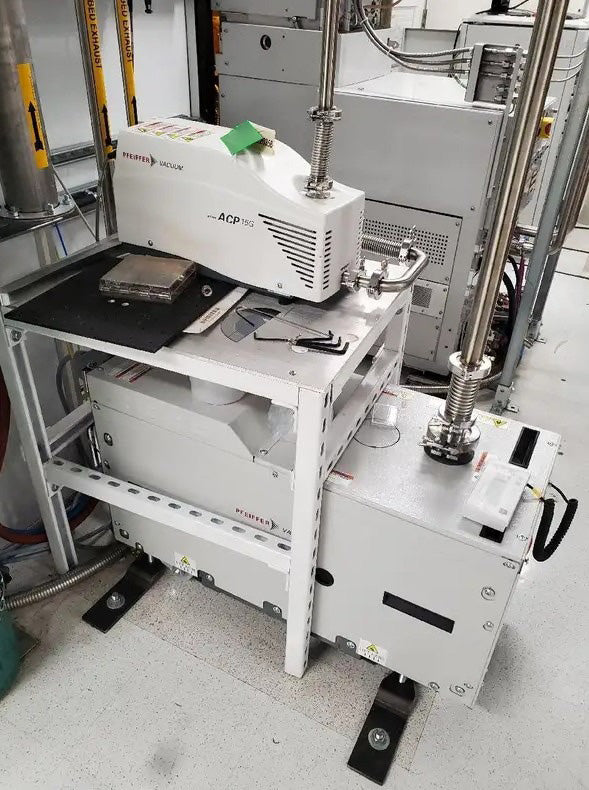 Oxford PlasmaPro 100 Cobra ICP-RIE (Inductively Coupled Plasma - Reactive lon Etch)