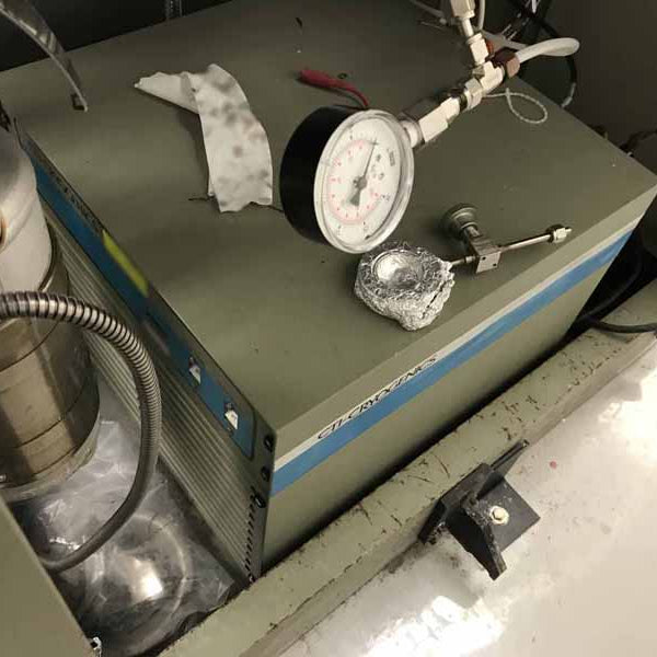 Veeco Gen II MBE Growth system