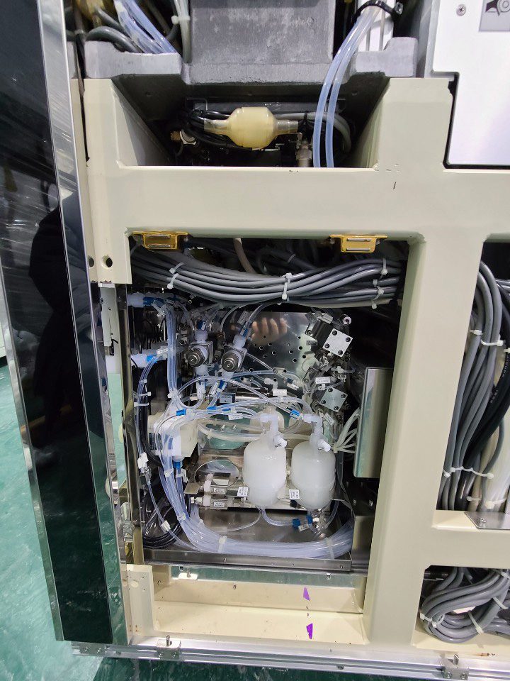 SCREEN / DNS SS W 60 A-AR Wafer Scrubber