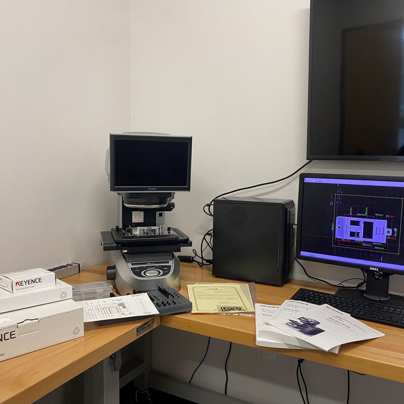 Keyence IM 8020 Image Dimension Measurement System