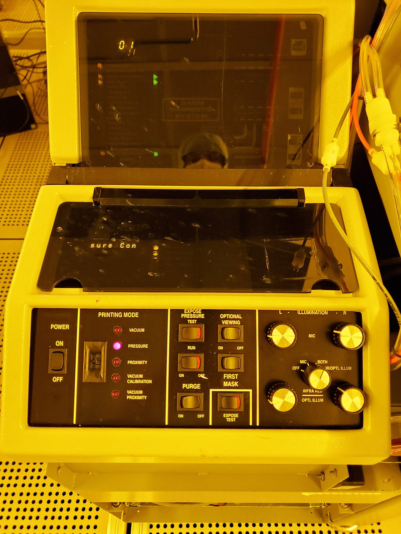 Quintel Q 7000 Mask Aligner