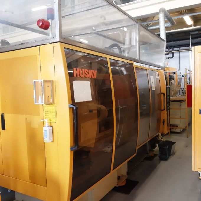 Husky GL 300 Injection Molding Machine