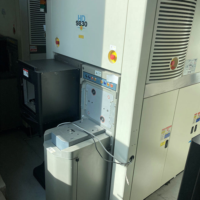 ESI HD 9830 Laser Repair System