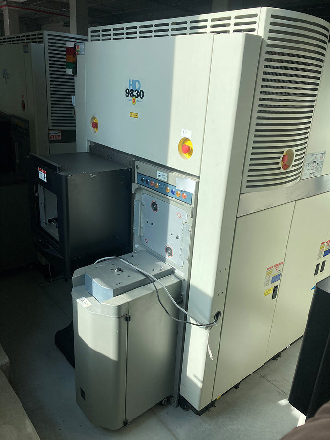 ESI HD 9830 Laser Repair System