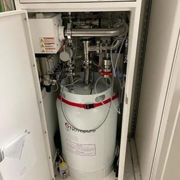 Plasmatherm Versaline CVD-RIE (Chemical Vapor Deposition - Reactive Ion Etching)