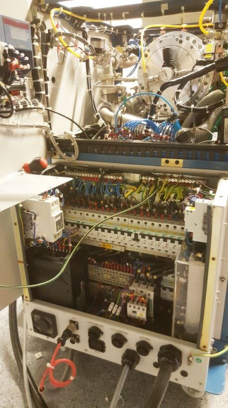 Oxford Plasmalab 100 ICP-RIE (Inductively Coupled Plasma - Reactive lon Etch)