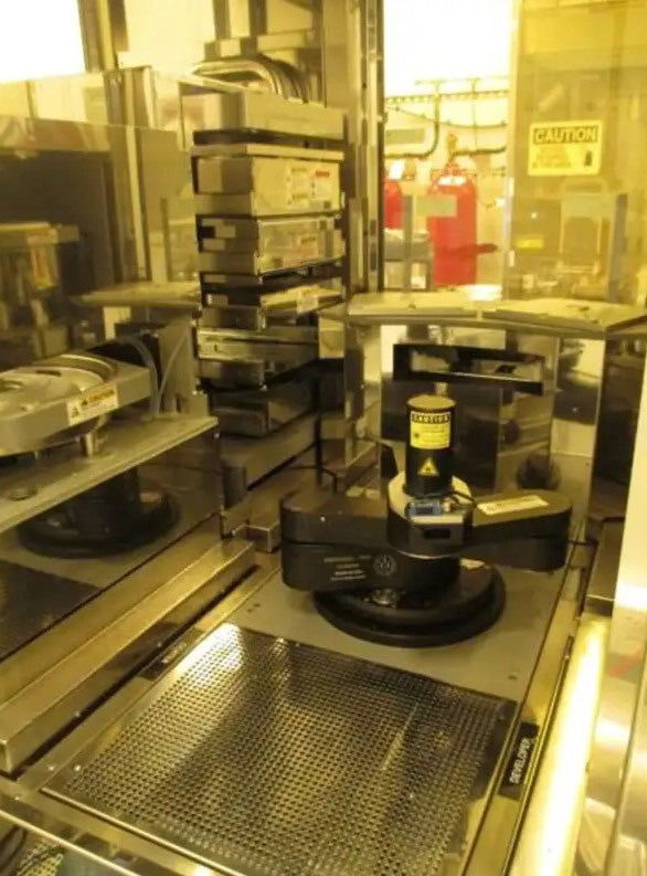 SUSS ACS 200 + Coater / Developer