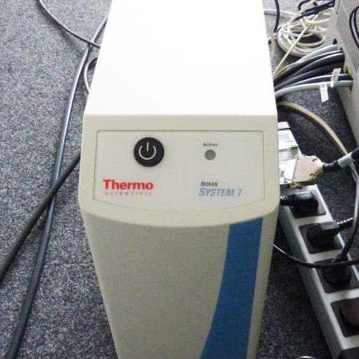 Hitachi S 4800 I SEM (Scanning Electron Microscope)