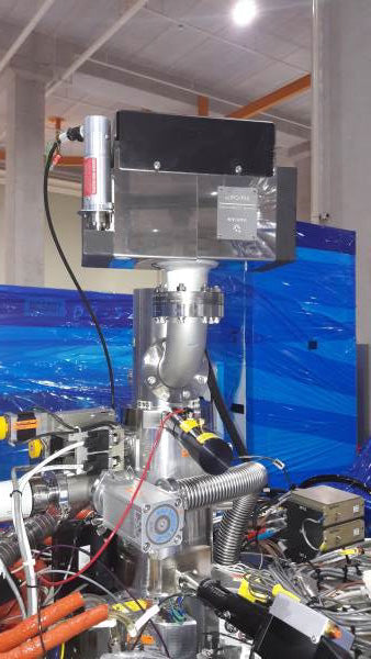 KLA eDR 5210 DR-SEM (Defect Review Scanning Electron Microscope)