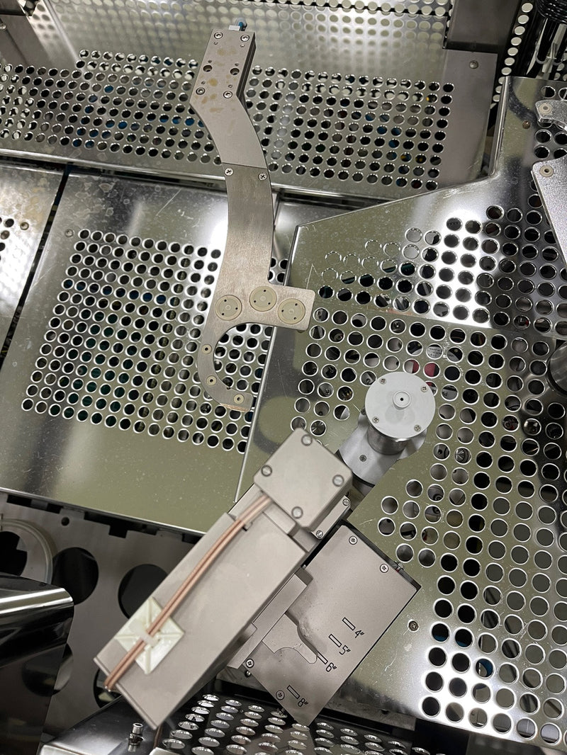 KLA / Leica INS 3000 Optical Inspection Station