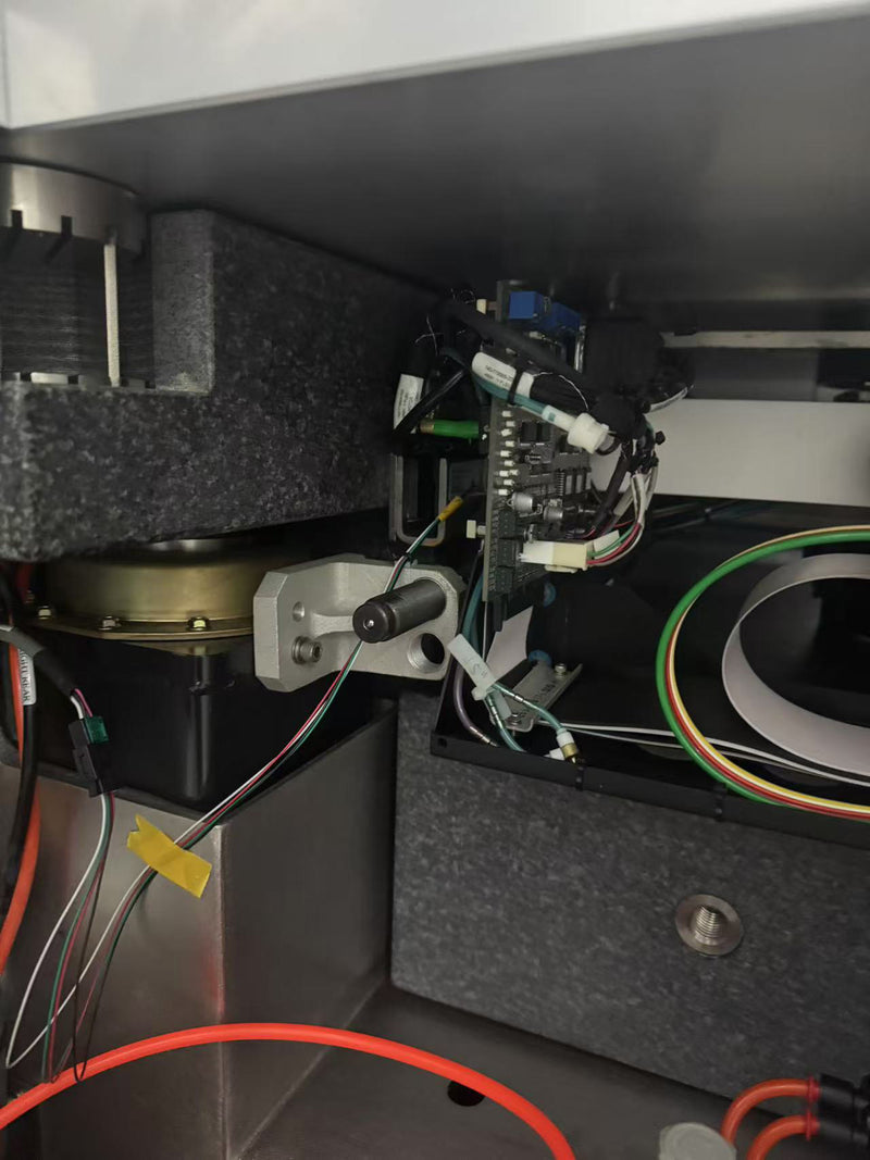 KLA 2351 Inspection System